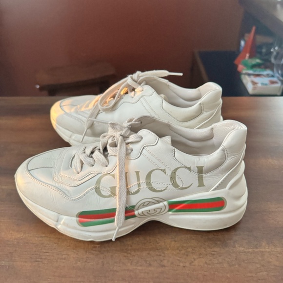 Gucci Women's Rhyton Sneaker with Gucci Logo - Picture 3 of 4